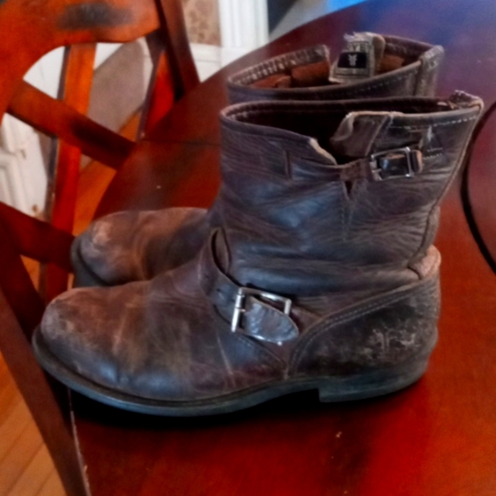 FRYE Stonewash Distressed Leather Short SMITH ENGINEER Boots womens size 9